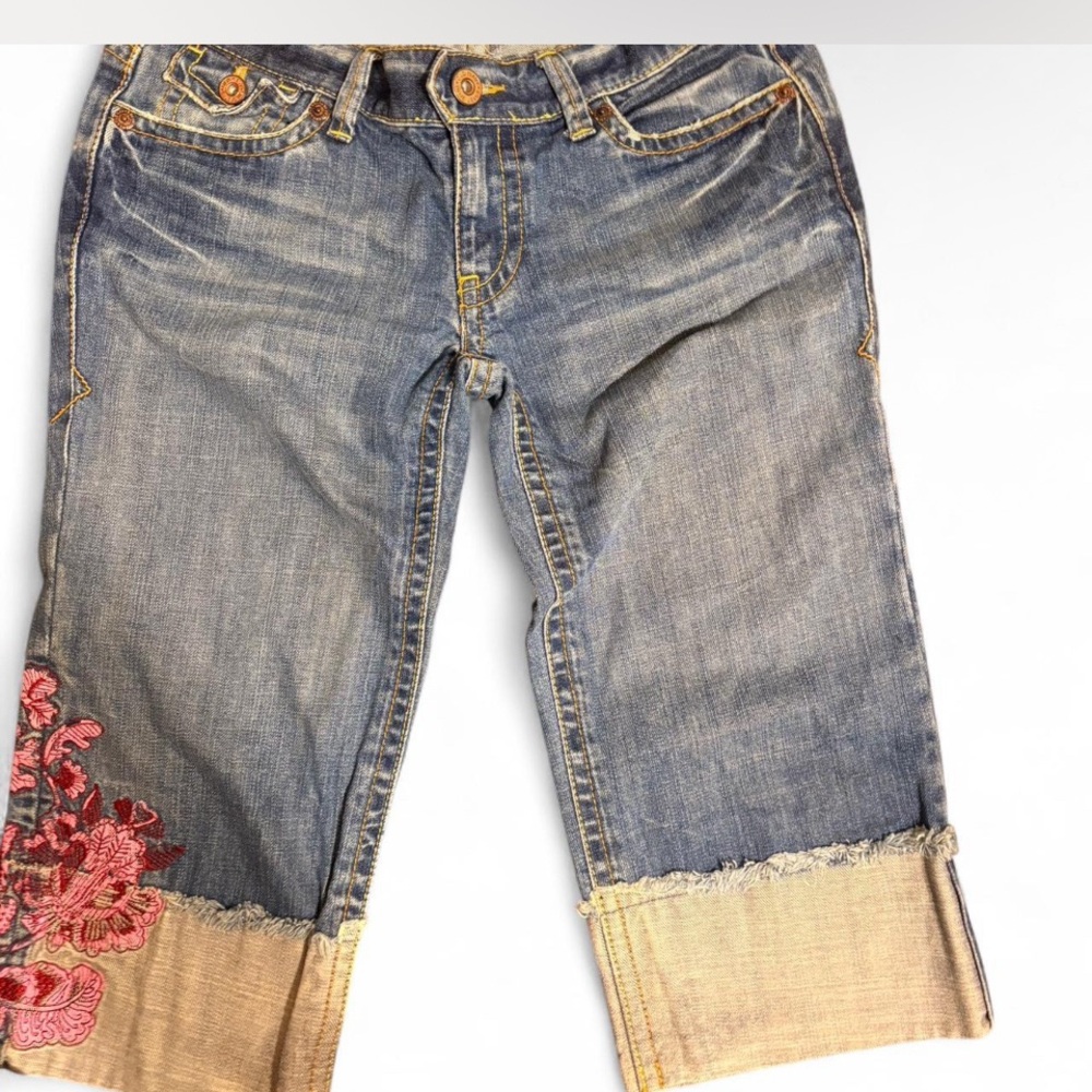 Old Navy Blue Cropped Jeans with Pink Embroidery